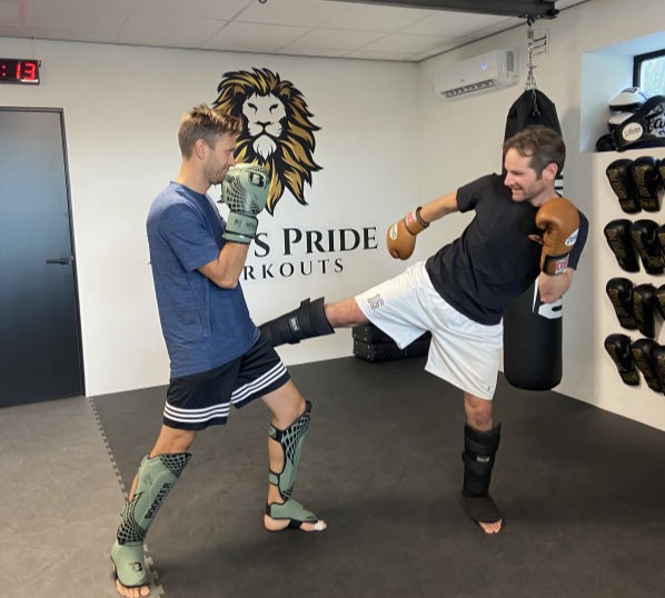 Kickboksen PT en pads Beverwijk en Heemskerk